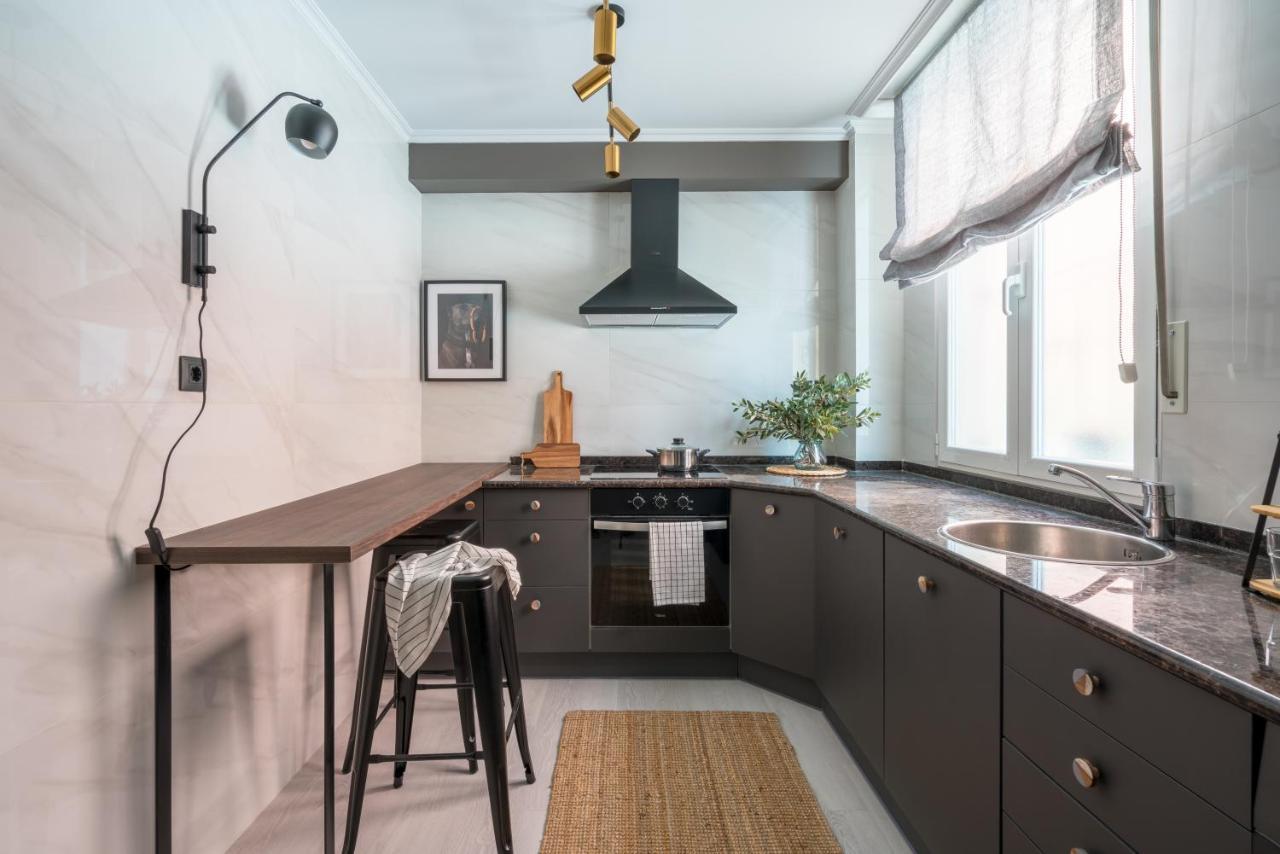 NEW! ZUBIZURI by STAYNNAPARTMENTS Bilbao Zewnętrze zdjęcie