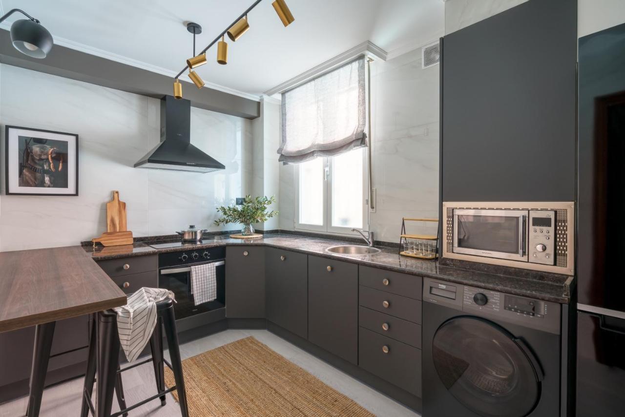 NEW! ZUBIZURI by STAYNNAPARTMENTS Bilbao Zewnętrze zdjęcie